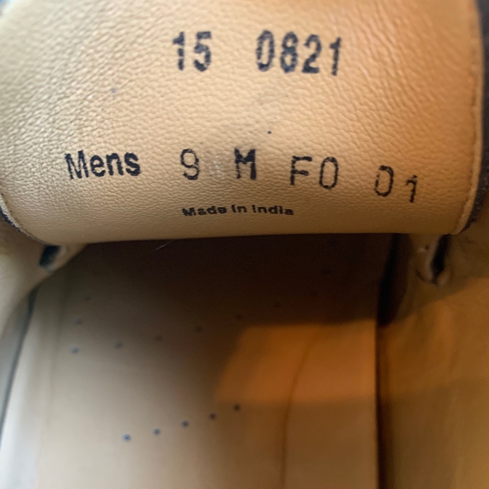 Johnston Murphy Black Leather Cap Toe Chukka Boot - Picture 6 of 8